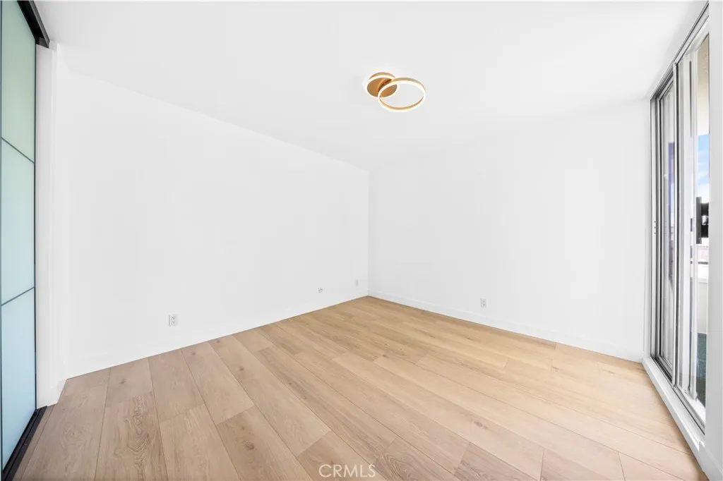 Additional image 26 of 1550 N Laurel Avenue N Unit 203, Los Angeles, CA 90046