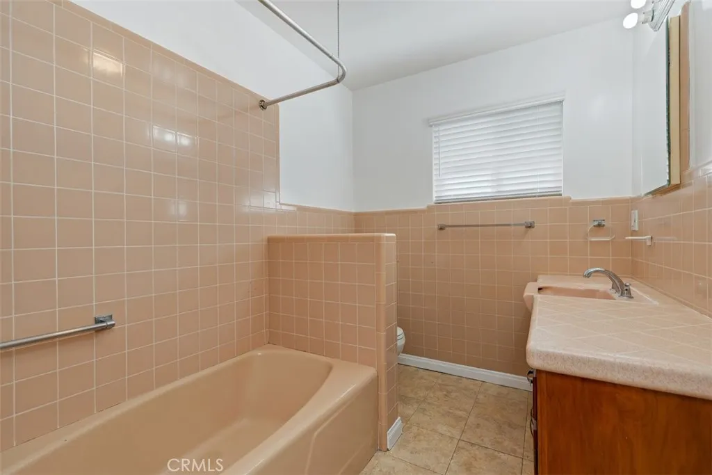 Additional image 56 of 831 Roswell Avenue, Long Beach, CA 90804