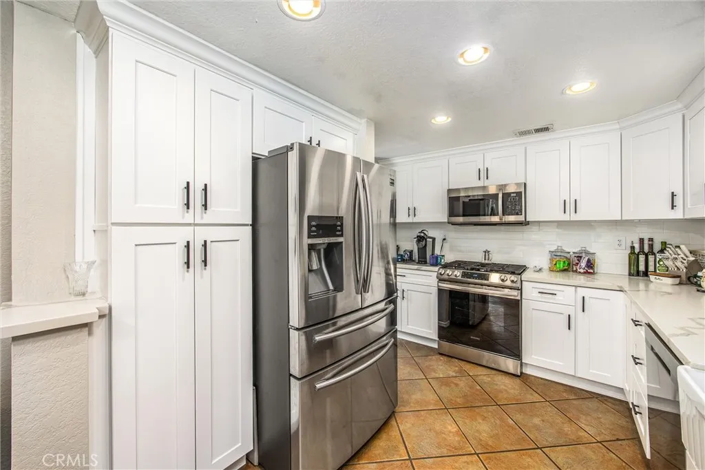 Additional image 15 of 2574 Carbon Court, Colton, CA 92324