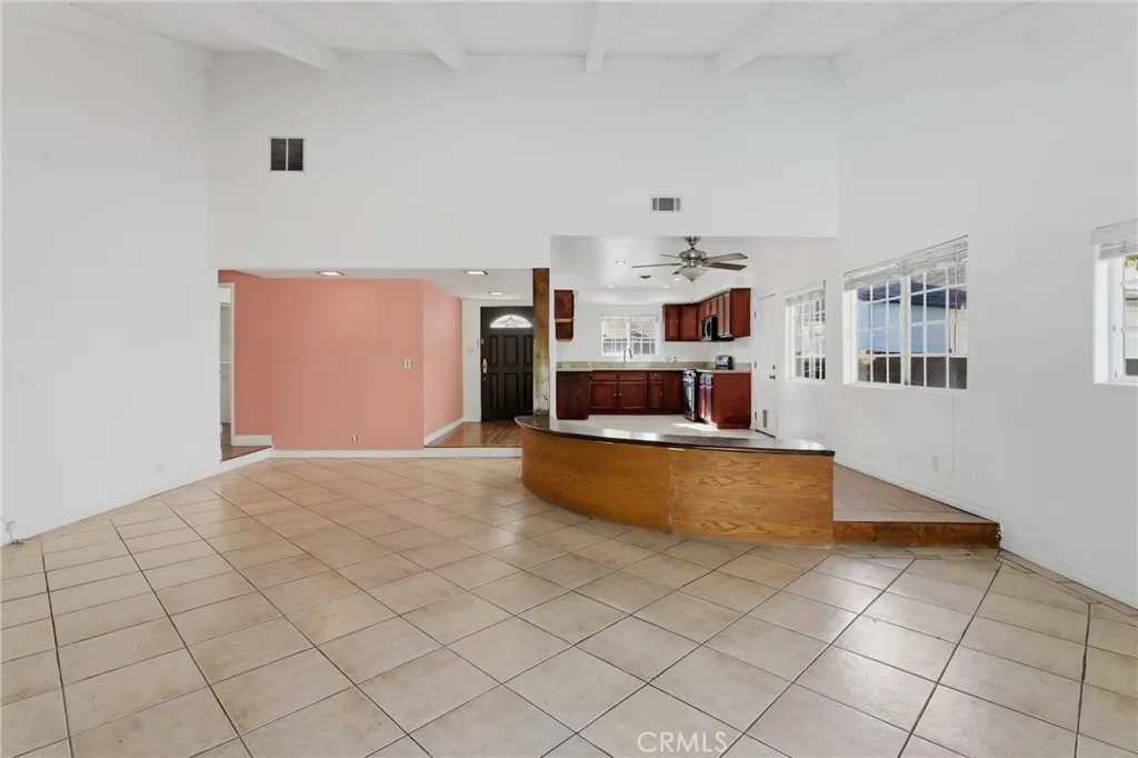 Additional image 44 of 22727 Collins, Woodland Hills, CA 91367