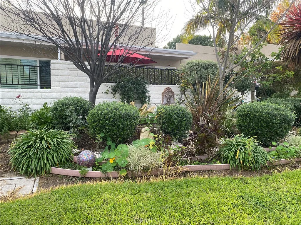 Additional image 3 of 947 Avenida Carmel Unit F, Laguna Woods, CA 92637