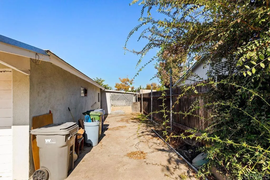 Additional image 73 of 9732 Airport Vista Rd, Santee, CA 92071