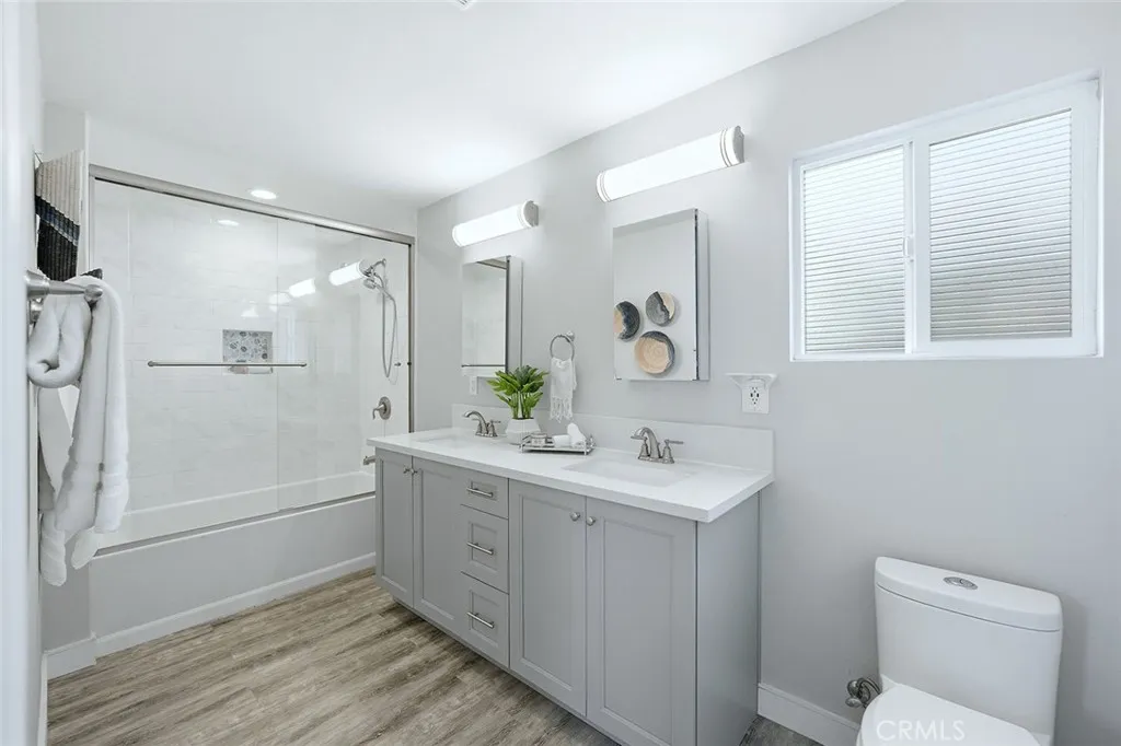 Additional image 76 of 5990 E El Paseo, Long Beach, CA 90815