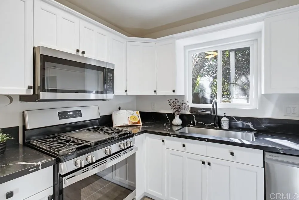 Additional image 94 of 4421 Tremont St Unit 27, San Diego, CA 92102