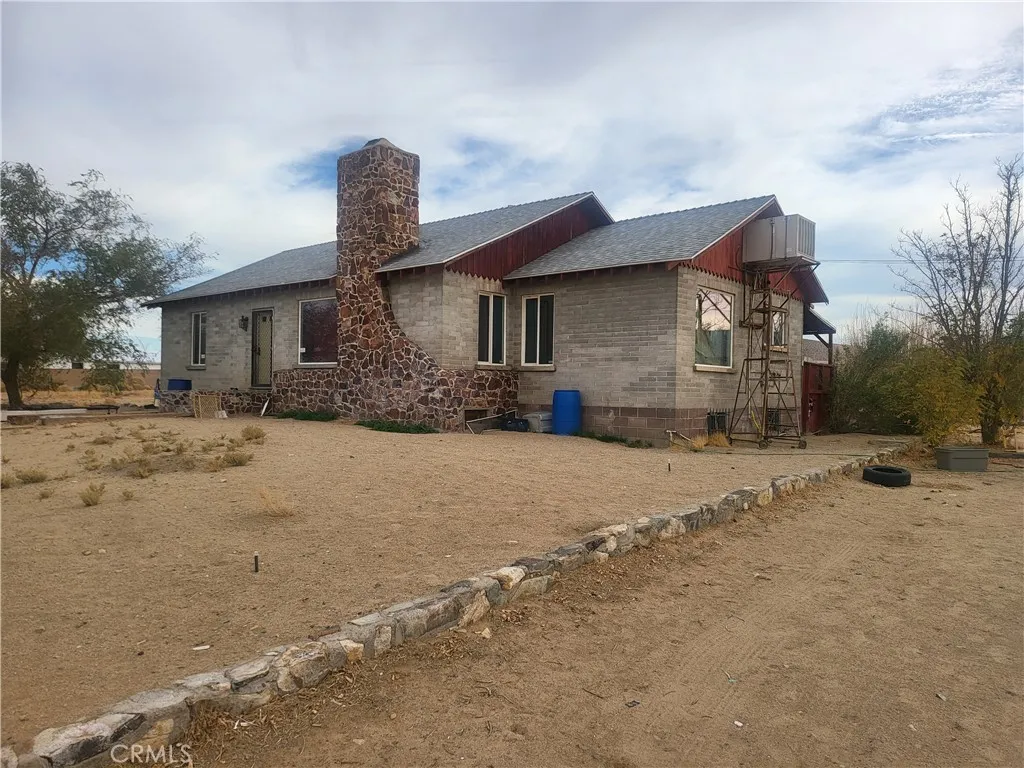 Additional image 5 of 19859 Anahola Rd, Helendale, CA 92342