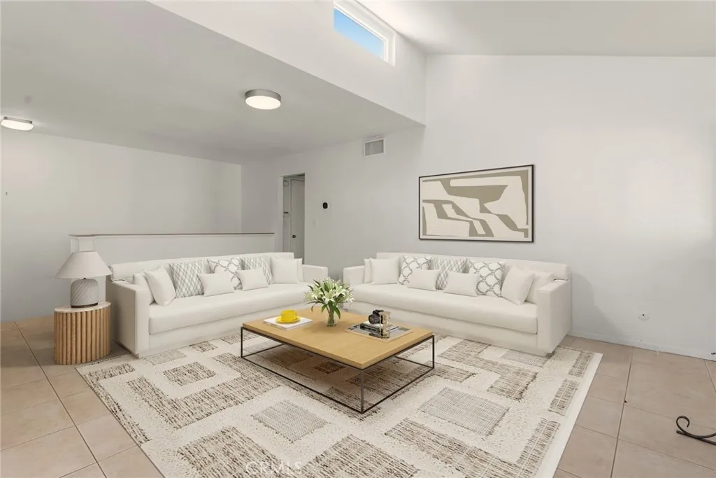 Additional image 23 of 22117 Burbank Boulevard Unit 7, Woodland Hills, CA 91367