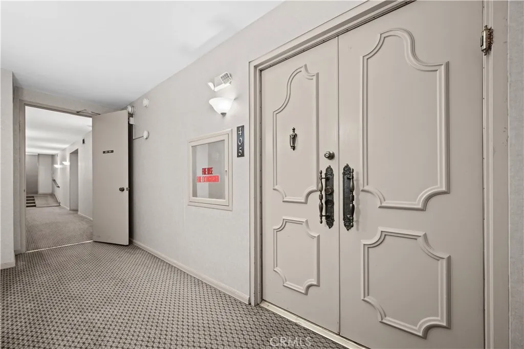 Additional image 24 of 1277 S Beverly Glen Boulevard Unit 405, Los Angeles, CA 90024