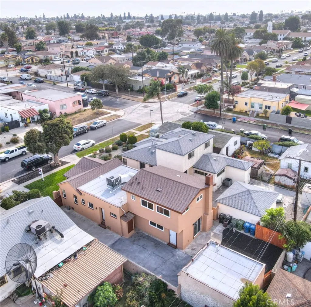 Additional image 67 of 547 W 106th St, Los Angeles, CA 90044