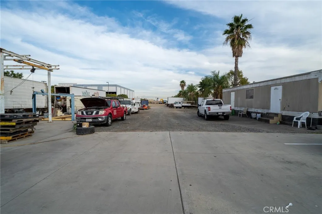Additional image 44 of 2023 S Bon View Avenue, Ontario, CA 91761