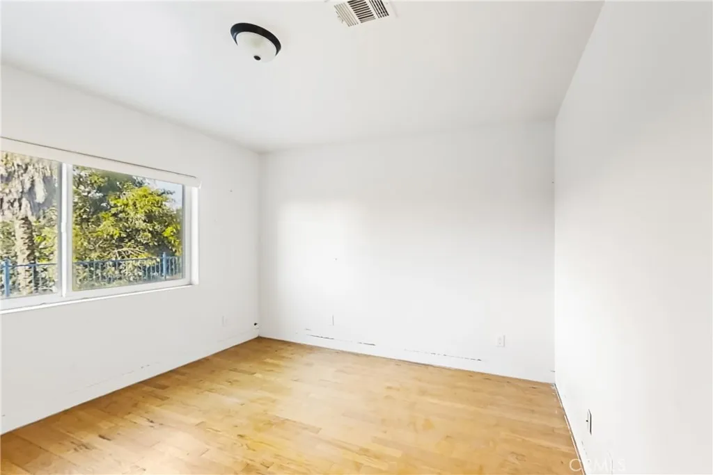 Additional image 51 of 261 E Crescent Avenue, Redlands, CA 92373