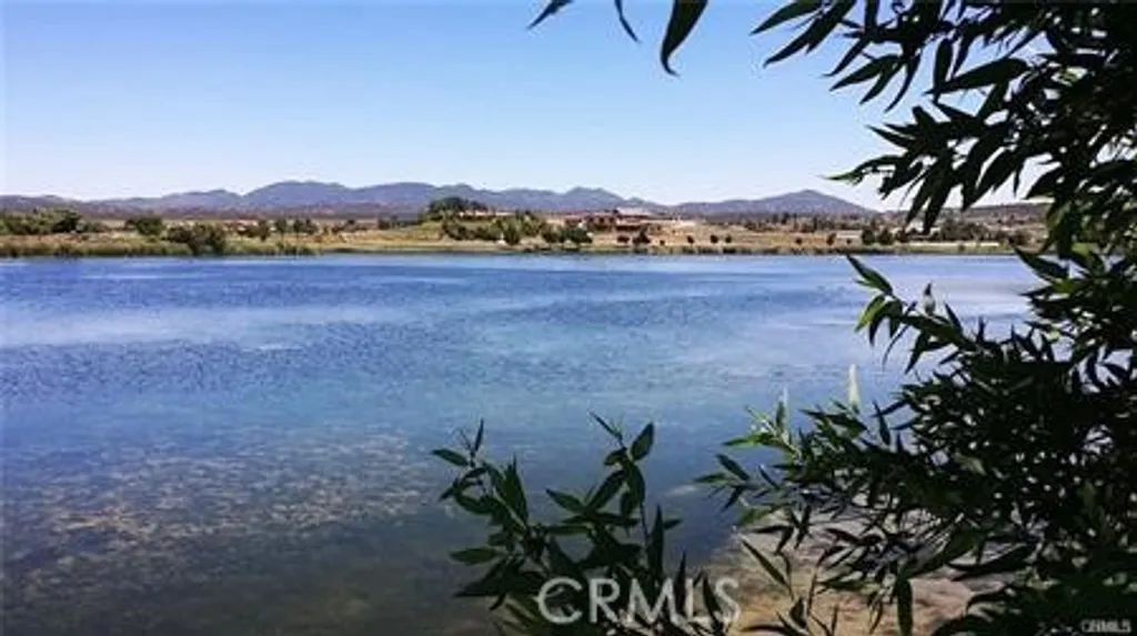 Property image for 40120 Lakeshore Blvd, Aguanga, CA 92536