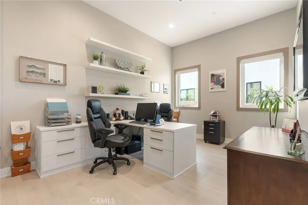 Additional image 78 of 11773 N Greenwood Dr, Porter Ranch, CA 91326