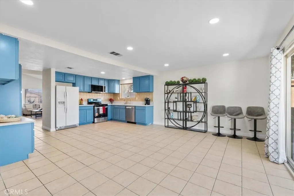 Additional image 48 of 13275 Riverview Dr, Victorville, CA 92395