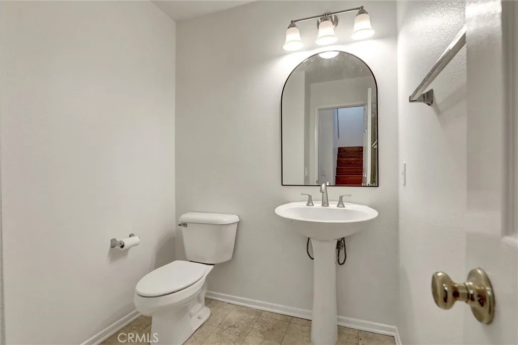 Additional image 44 of 27 Ohio, Irvine, CA 92606