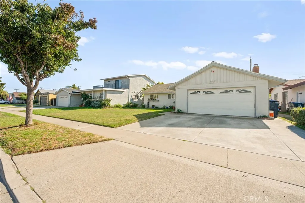 Additional image 3 of 2040 W Glenwood Pl, Santa Ana, CA 92704