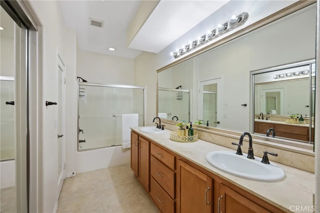 Additional image 61 of 23868 Toscana DR, Valencia, CA 91354