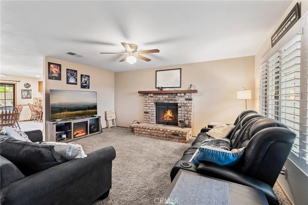 Additional image 10 of 15712 Cashew St, Hesperia, CA 92345