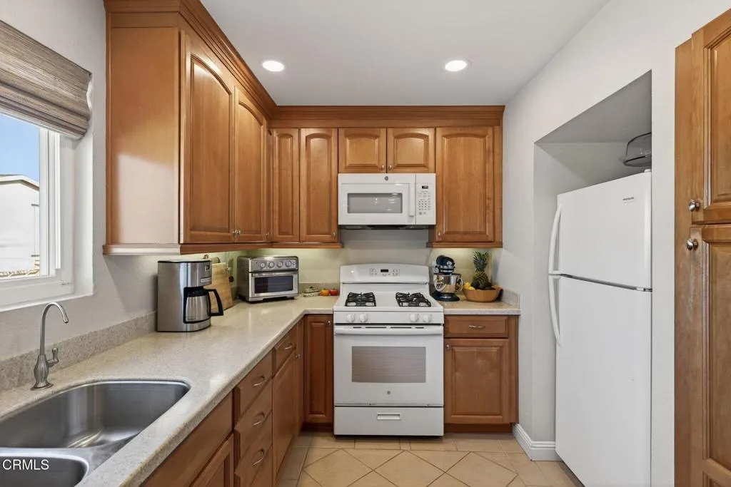 Additional image 66 of 5463 Driftwood Street, Oxnard, CA 93035