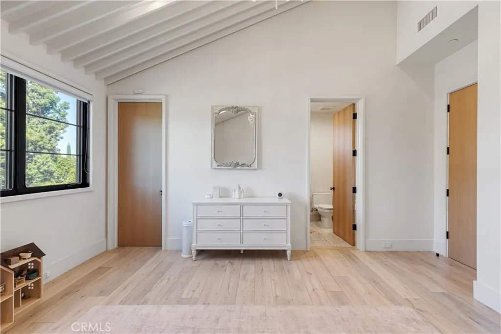 Additional image 110 of 4050 Contera Road, Encino, CA 91436