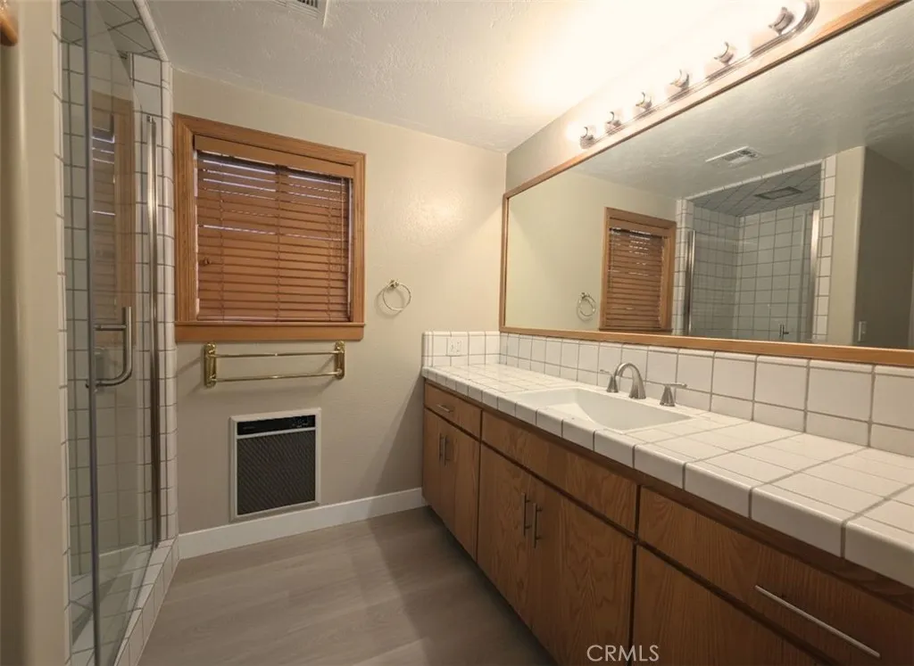 Additional image 45 of 33207 Juniper Lane, Green Valley Lake, CA 92341