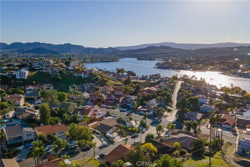 Additional image 53 of 22671 San Joaquin Dr. East E, Canyon Lake, CA 92587