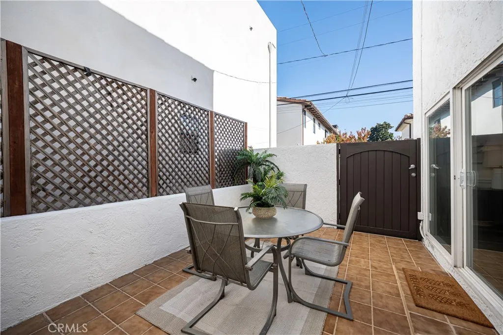 Additional image 26 of 108 Roycroft Avenue, Long Beach, CA 90803