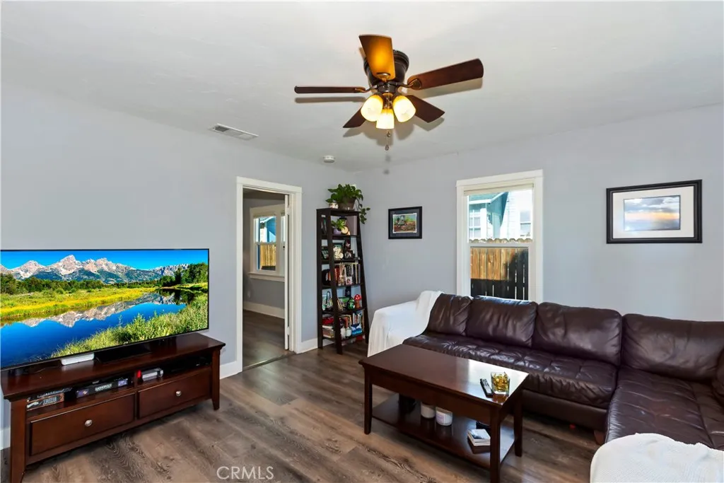 Additional image 10 of 313 N 8th Ave, Upland, CA 91786