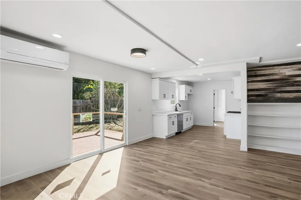 Additional image 16 of 33270 Friar Tuck Way, Lake Elsinore, CA 92530