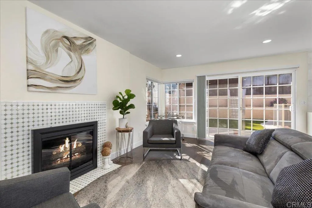 Additional image 14 of 9858 Via Caceres, San Diego, CA 92129