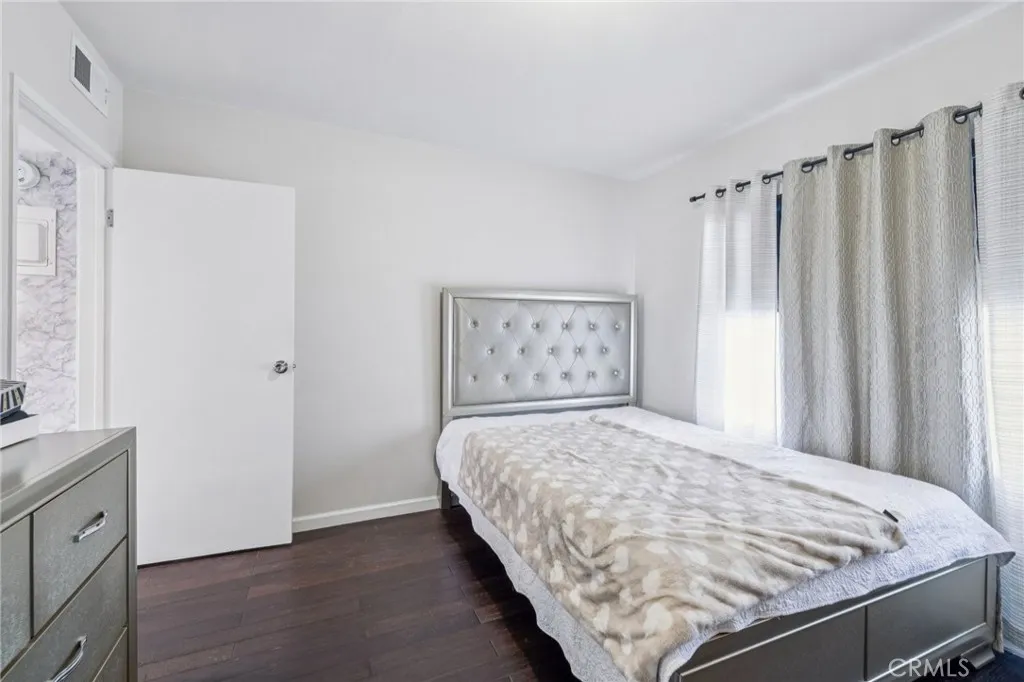 Additional image 13 of 312 N Louise Street Unit 210, Glendale, CA 91206