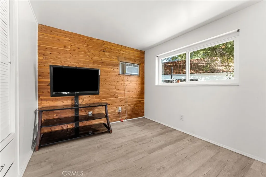 Additional image 20 of 5693 Dumbarton Avenue, San Bernardino, CA 92404