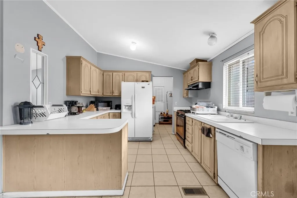 Additional image 62 of 5827 Cambria Rd, Phelan, CA 92371