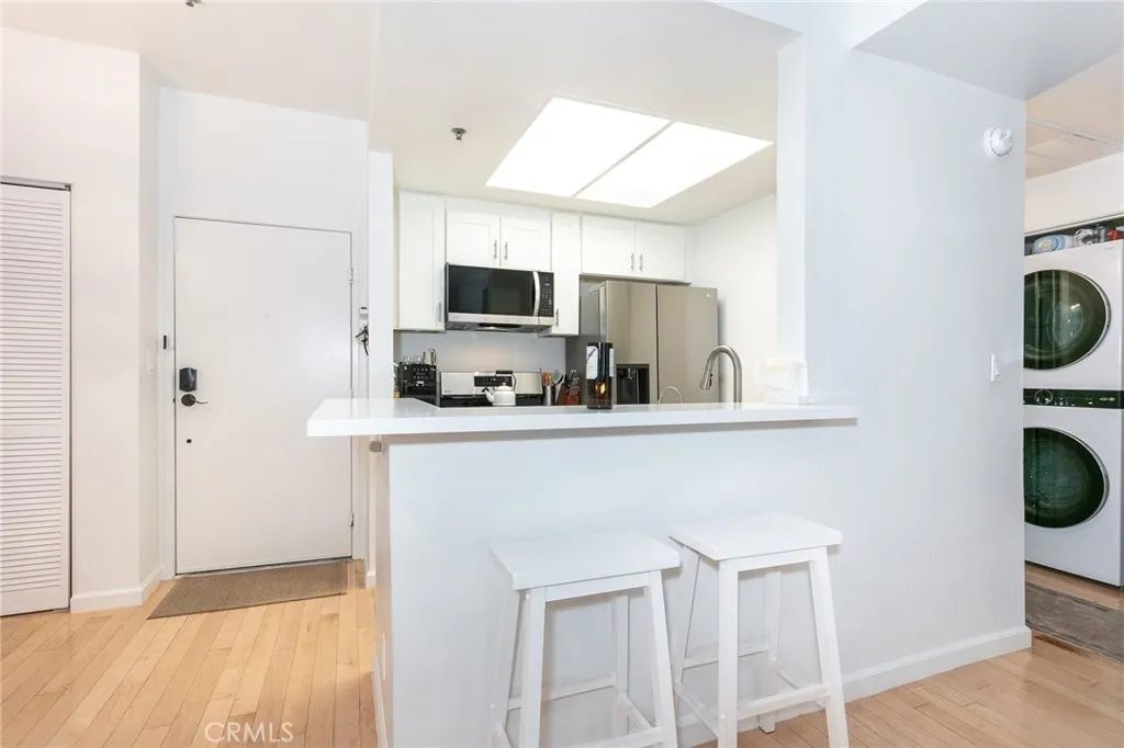 Additional image 32 of 19350 Sherman Way Unit 124, Reseda, CA 91335