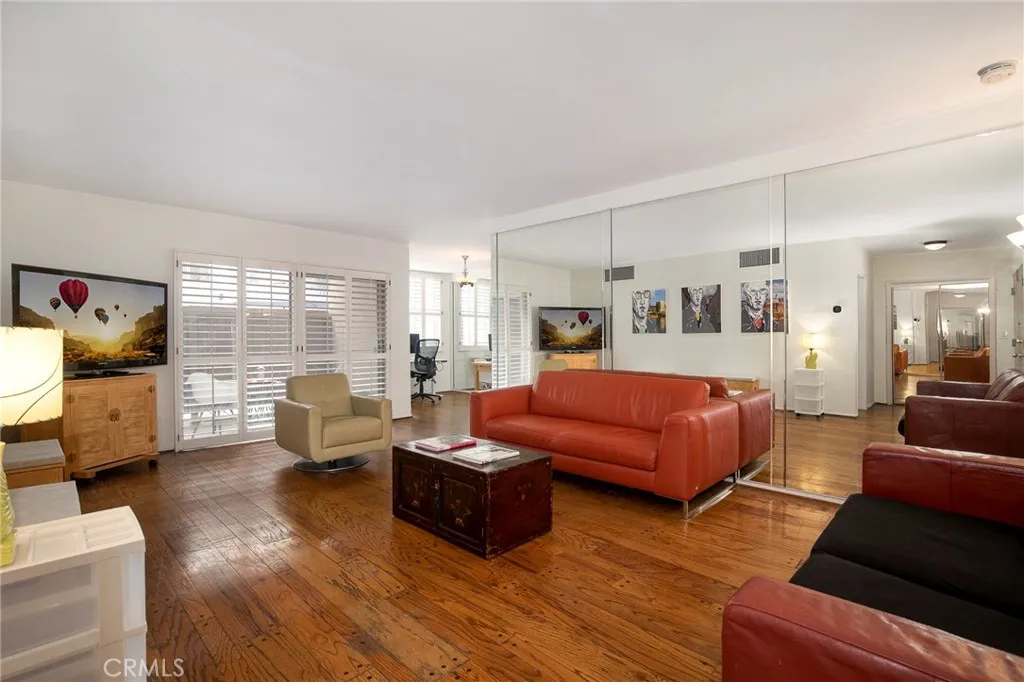 Additional image 5 of 927 N Kings Road Unit 118, West Hollywood, CA 90069