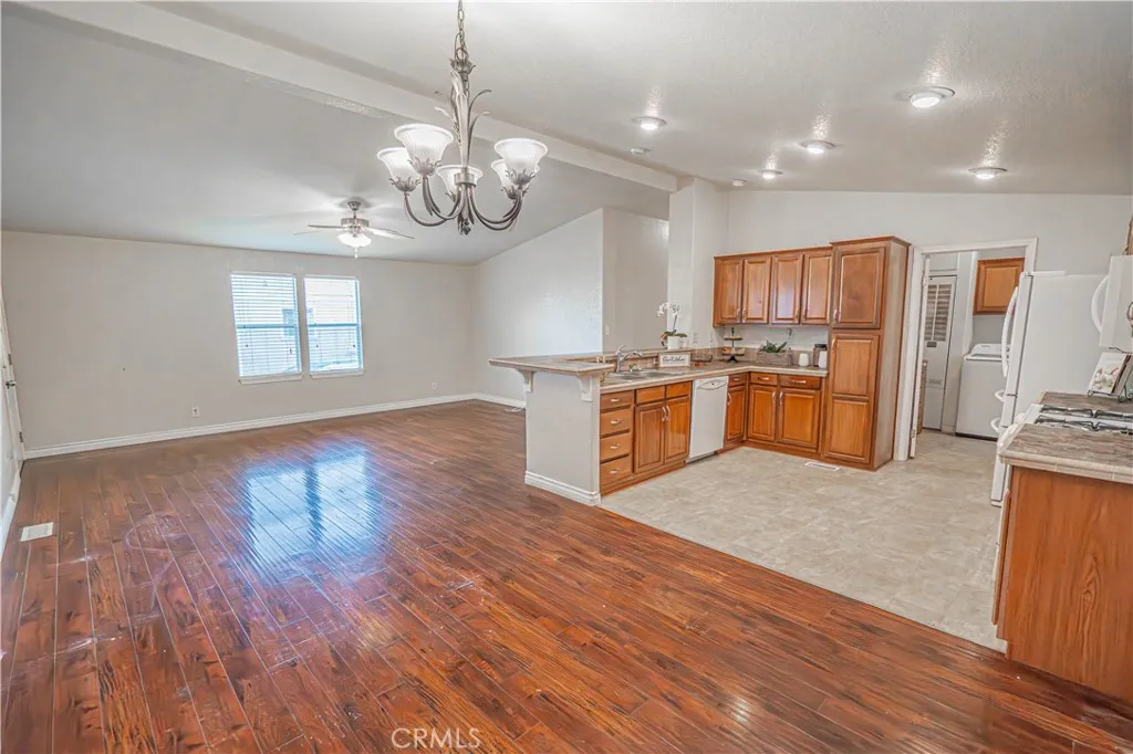 Additional image 8 of 1501 E Avenue I Unit 147, Lancaster, CA 93535