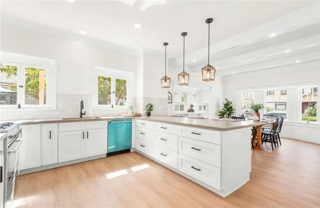 Additional image 21 of 1720 S Kingsley Dr, Los Angeles, CA 90006