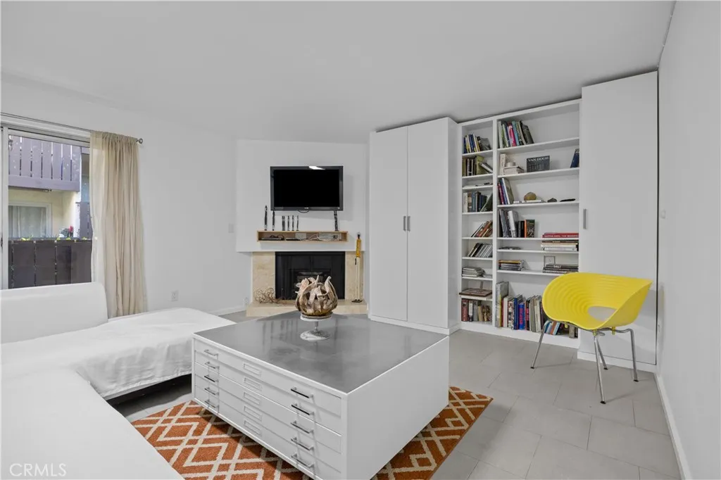 Additional image 30 of 14960 Victory Unit 102, Van Nuys, CA 91411