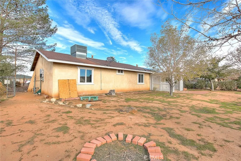 Additional image 48 of 22133 Thunderbird Rd, Apple Valley, CA 92307