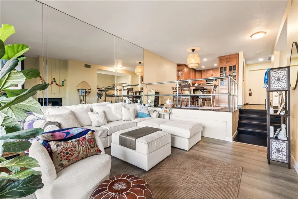 Additional image 2 of 5217 Marina Pacifica Dr S KEY #20, Long Beach, CA 90803