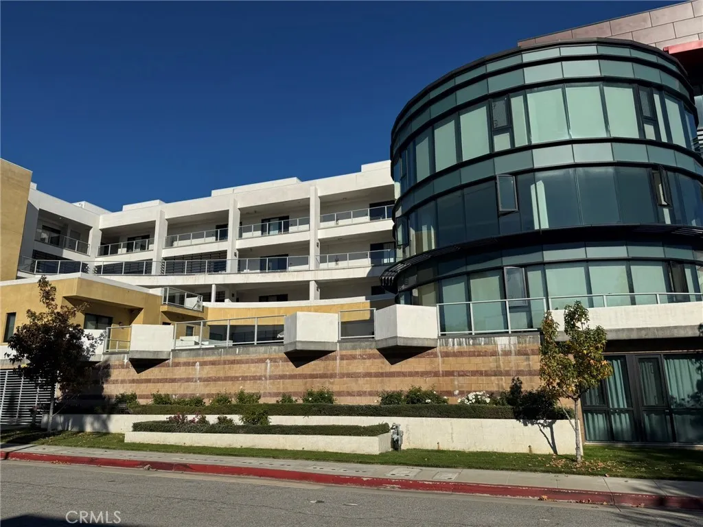 Additional image 4 of 210 N Monterey Street Unit 407, Alhambra, CA 91801