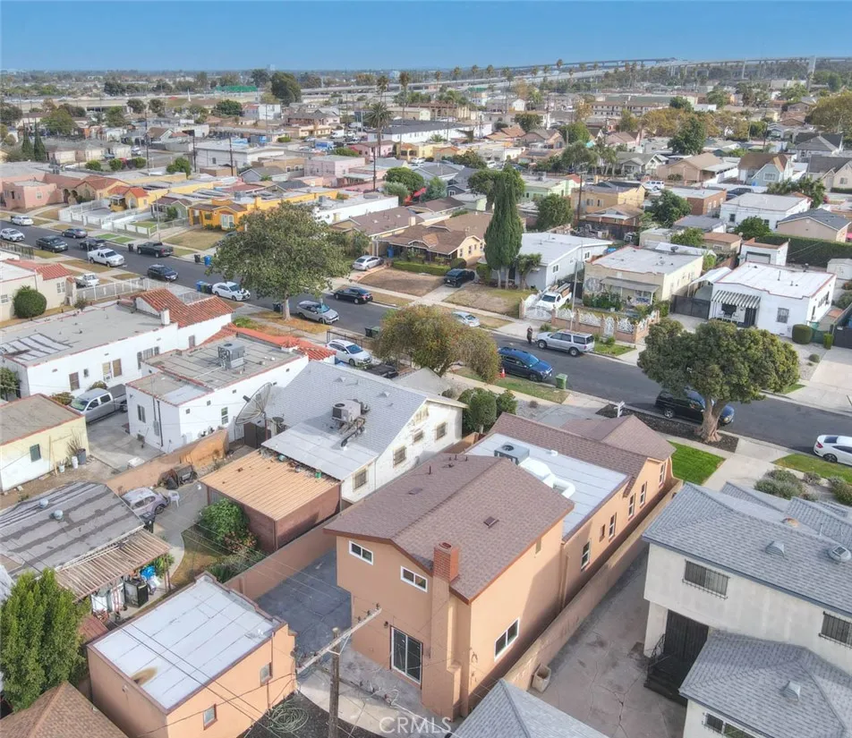 Additional image 138 of 547 W 106th St, Los Angeles, CA 90044