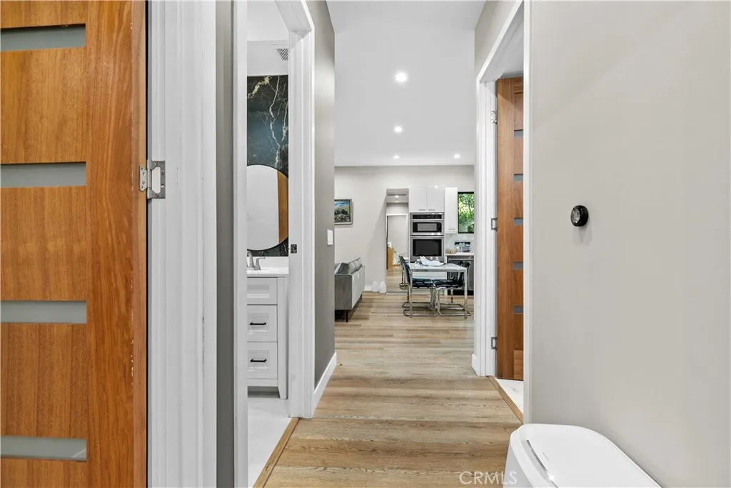 Additional image 139 of 1918 N Maple St, Burbank, CA 91505