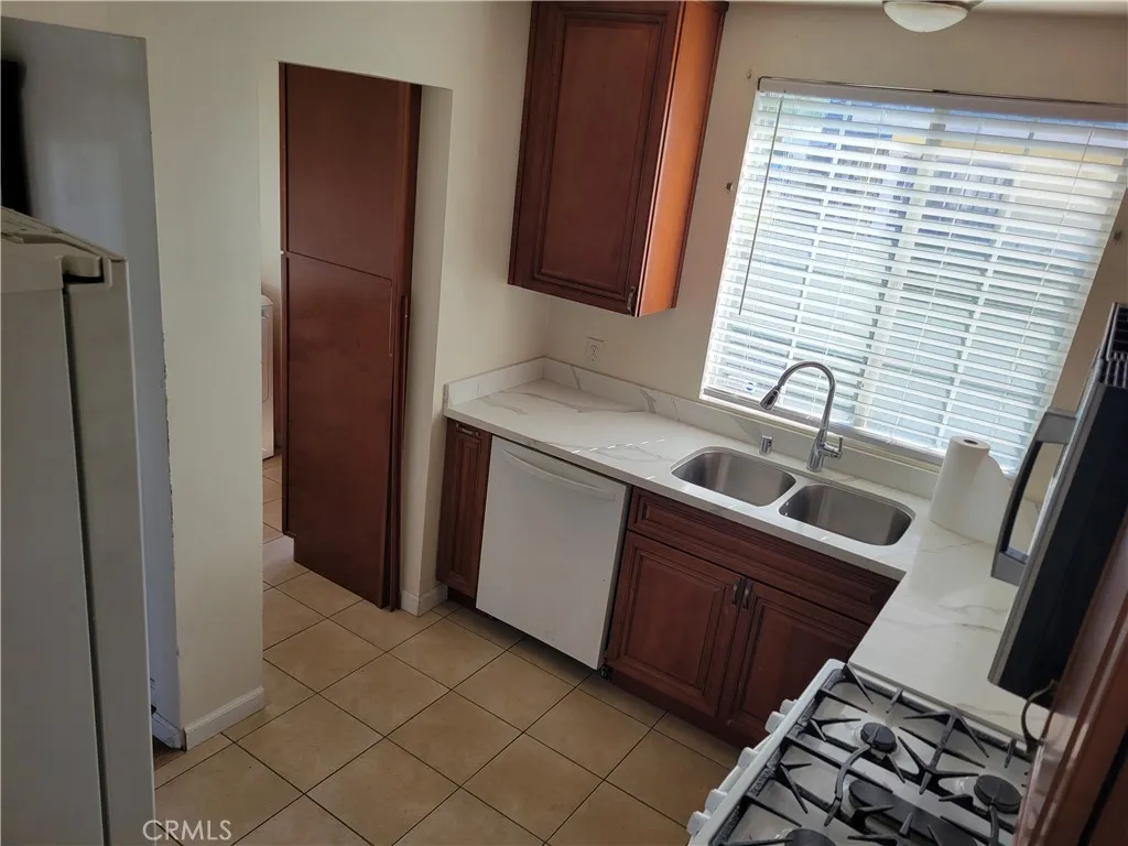 Additional image 51 of 1220 E 121st St, Los Angeles, CA 90059