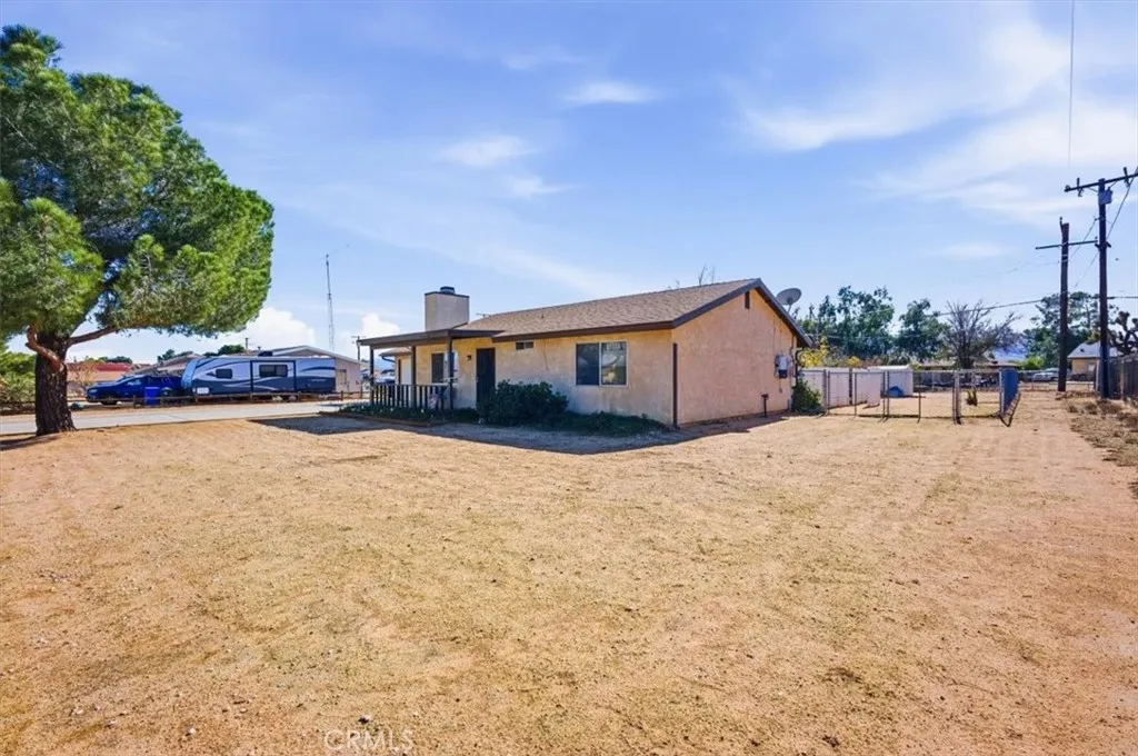 Additional image 5 of 21215 Sandia Rd, Apple Valley, CA 92308