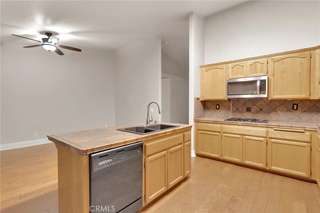 Additional image 24 of 12721 Sweetwater Circle, Victorville, CA 92392