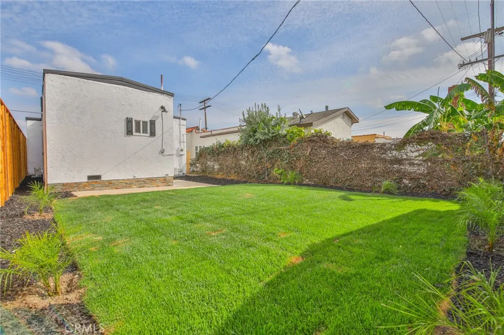 Additional image 74 of 1434 W 92nd St, Los Angeles, CA 90047