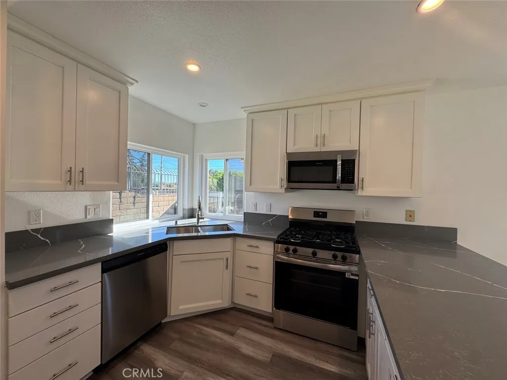 Additional image 15 of 4813 Village Green Way, San Bernardino, CA 92407