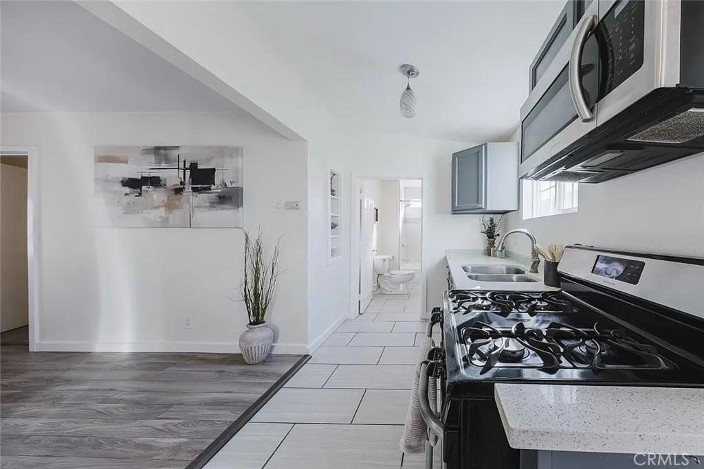 Additional image 14 of 5506 Smiley Drive, Los Angeles, CA 90016