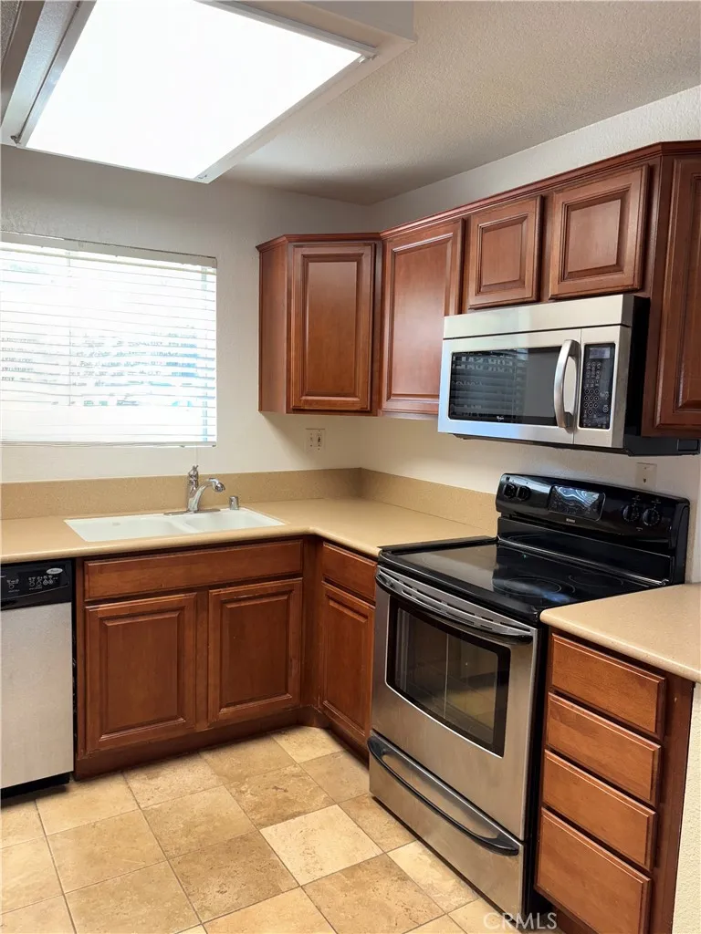 Additional image 35 of 2500 San Gabriel Way Unit 107, Corona, CA 92882