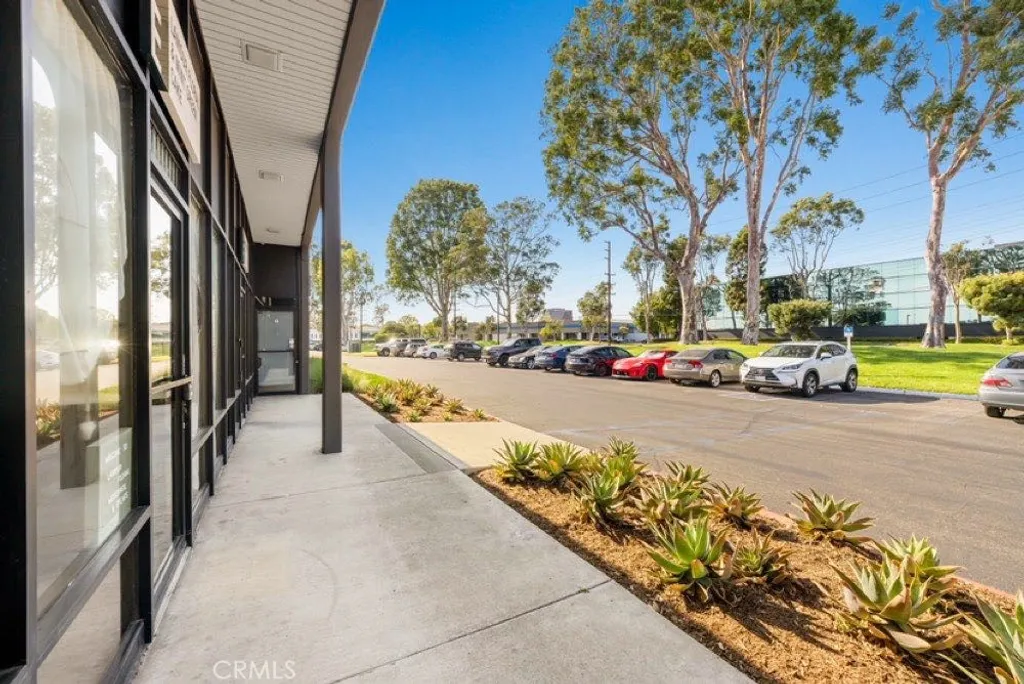 Additional image 5 of 17895 SKY PARK Cir Unit E, Irvine, CA 92614